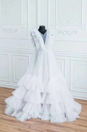 W665, White Ruffled Shoot Trail Gown , Size (All)pp Off-shoulder Wedding Gown