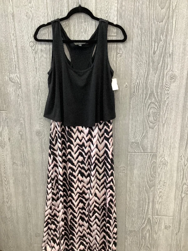 Dress Casual Maxi By Connected Apparel In Black & Pink, Size: M Halter maxi dresses