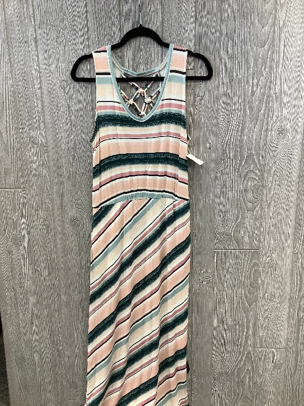 Dress Casual Maxi By Maurices In Multi-colored, Size: M Best value maxi dresses