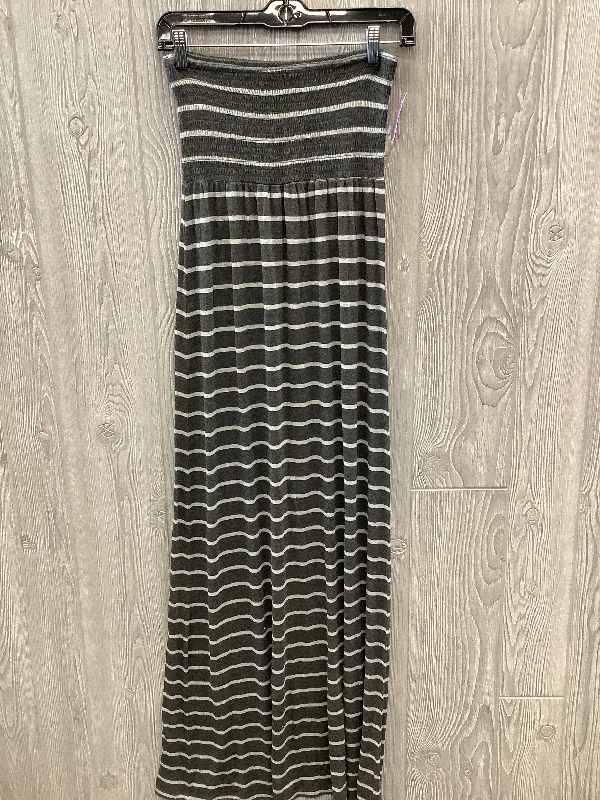 Dress Casual Maxi By Zenana Outfitters In Grey, Size: M Red carpet maxi dresses