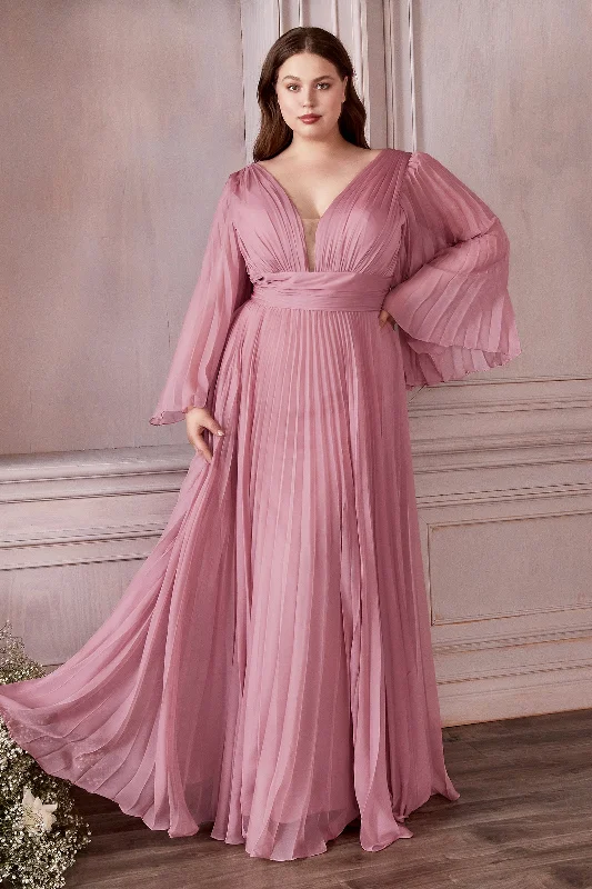 Captivating Elegance: Cinderella Divine's Pleated Prom and Evening Gown Vintage unclassified dresses