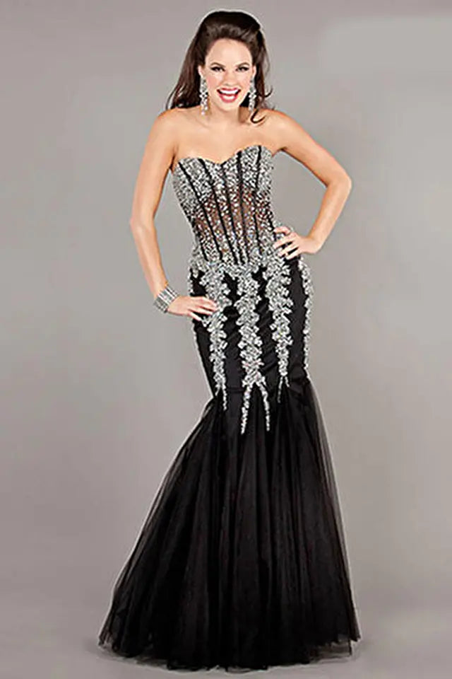 BLACK/BLACK