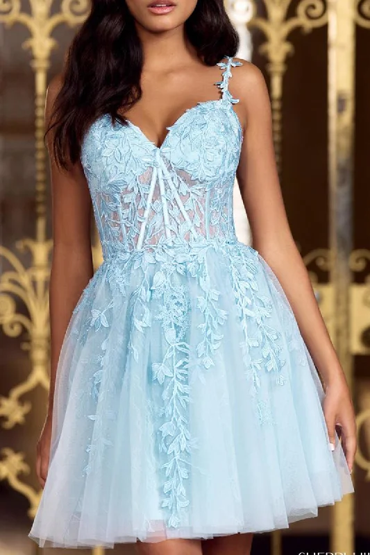 A line V Neck Lace Appliques Short Homecoming Graduation Dress QH2337 Lace A-line Dress